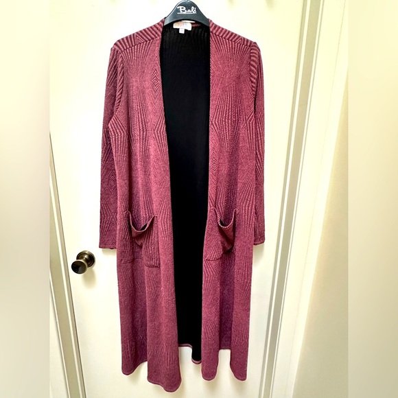 ✨ Art deco ♦️ Lularoe dark pink ribbed cardigan duster size small - Picture 1 of 13